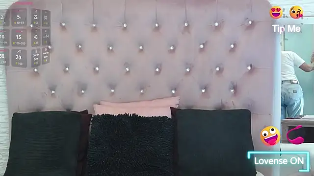 KikiSweet08 online show from September 26, 4:16 am