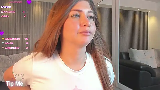 Snapshot of Laurent_Williams chatting on January 14, 10:55 pm Laurent Williams online show from January 14, 10:55 pm