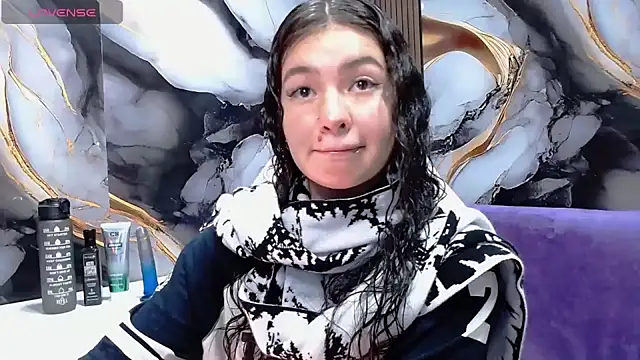 Snapshot of lilimini032 chatting on July 15, 9:20 pm lilimini032 online show from July 15, 9:20 pm