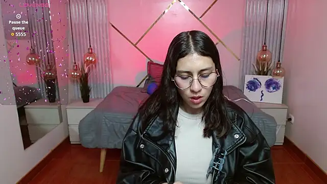 Lita Rogers online show from April 3, 1:42 pm