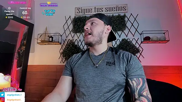 Angelgraham 1 online show from December 17, 5:08 pm