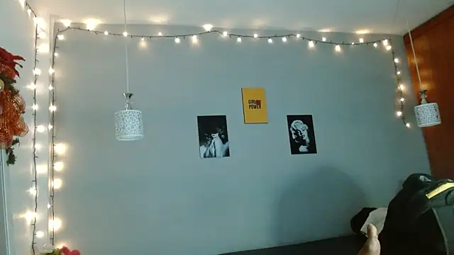 Kimandyuk online show from December 11, 7:03 pm