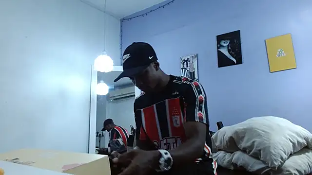 Kimandyuk online show from February 8, 7:49 pm