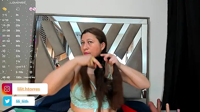 Snapshot of LILITH_TORRES1 chatting on November 29, 9:29 pm LILITH TORRES1 online show from November 29, 9:29 pm