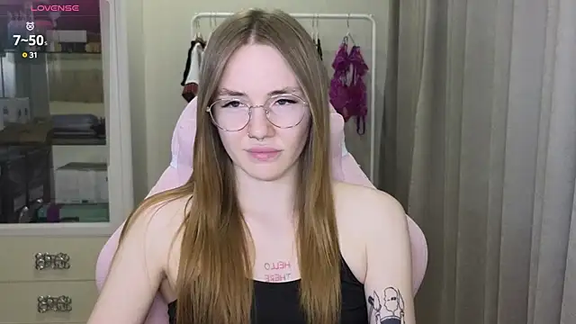 littlevildevil online show from March 1, 2:34 pm