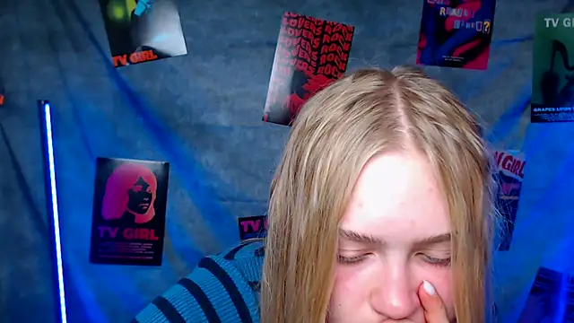 MademoiselleCl online show from October 2, 12:23 pm