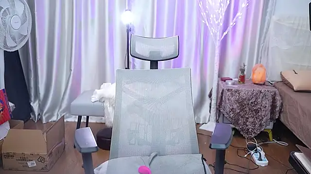 nono babyy online show from February 6, 1:43 am