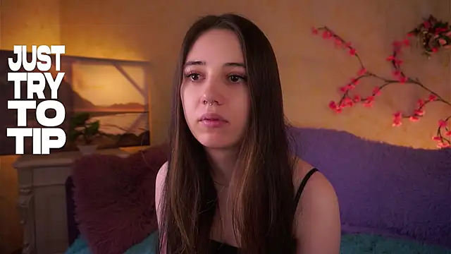 GillianDowdey online show from April 17, 3:20 am