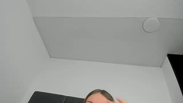 Lizz Luna online show from October 24, 3:52 pm