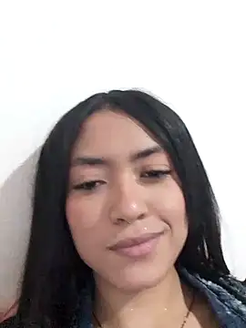 Snapshot of Buda_and_Cataleya_ chatting on October 2, 1:07 pm Buda and Cataleya  online show from October 2, 1:07 pm