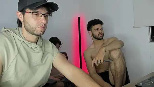 crisandrews online show from September 16, 2:45 am