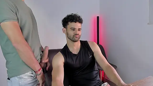 crisandrews online show from September 24, 9:07 pm