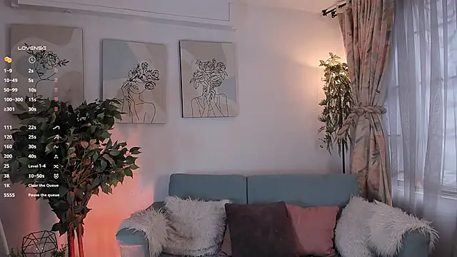 aisha bx online show from February 19, 1:07 pm