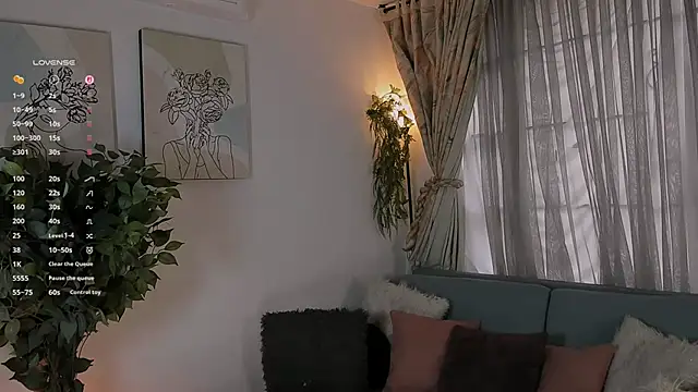 aisha bx online show from March 20, 1:05 pm