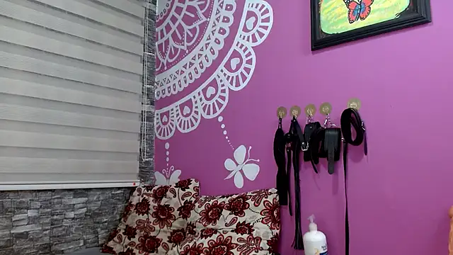 AntonellaAndNoah online show from February 6, 5:23 am