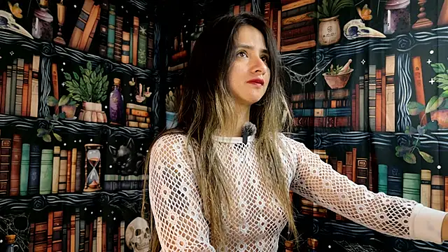 Snapshot of julietta___jackson chatting on February 20, 9:26 pm julietta jackson online show from February 20, 9:26 pm