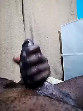 Snapshot of Dick_undisputed chatting on January 22, 12:27 am Dick undisputed online show from January 22, 12:27 am