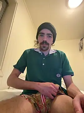 wolfwhite95 online show from March 14, 11:10 pm