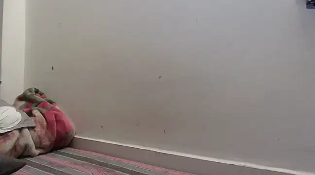 ANANYA-TIWARI online show from March 21, 8:08 pm