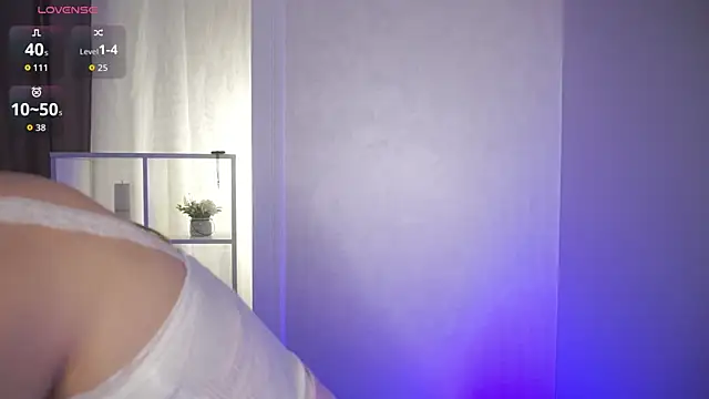 Azure eyes online show from November 11, 5:40 am