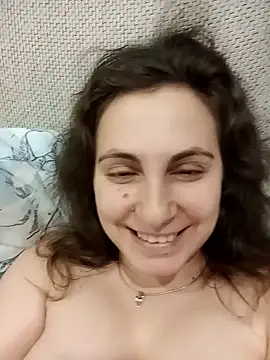 ShelaDiass online show from December 19, 4:03 pm