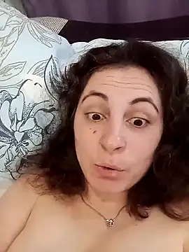 ShelaDiass online show from April 12, 4:17 am