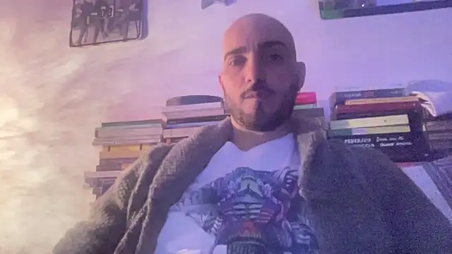 alessandromori91 online show from March 21, 8:34 pm