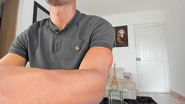 smit hot sr online show from February 24, 8:25 pm