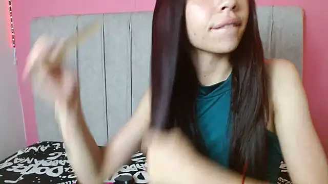 monicahotsex303av online show from December 12, 9:40 am