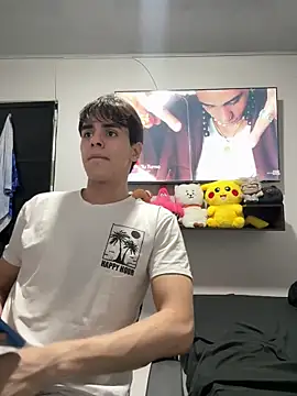 Alex and Fabian online show from January 18, 6:28 am