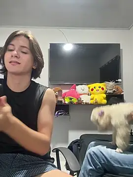 Alex and Fabian online show from February 8, 5:55 am