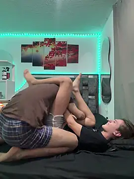 Snapshot of Alex_and_Fabian chatting on April 19, 3:06 am Alex and Fabian online show from April 19, 3:06 am