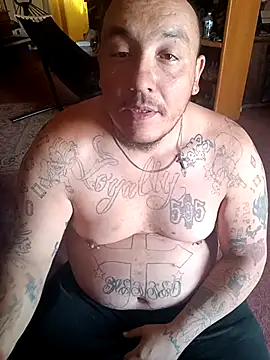 wilsons12 online show from February 25, 8:40 pm