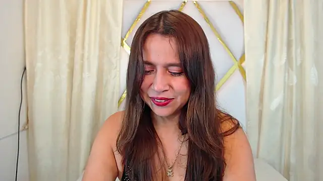 Snapshot of Heidy_Wells chatting on March 8, 12:09 pm Heidy Wells online show from March 8, 12:09 pm