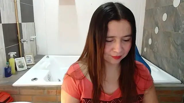 Heidy Wells online show from February 28, 12:39 pm