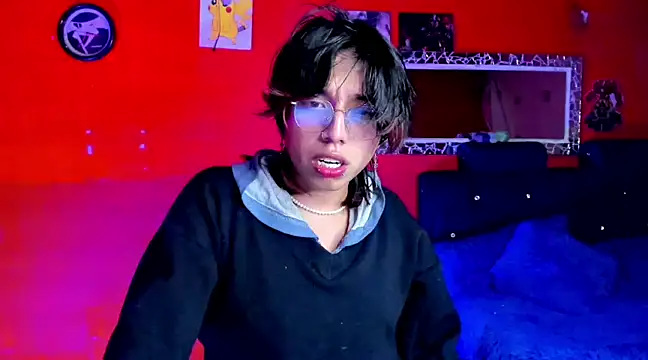 Snapshot of AnggelONfiree chatting on February 4, 5:10 am AnggelONfiree online show from February 4, 5:10 am