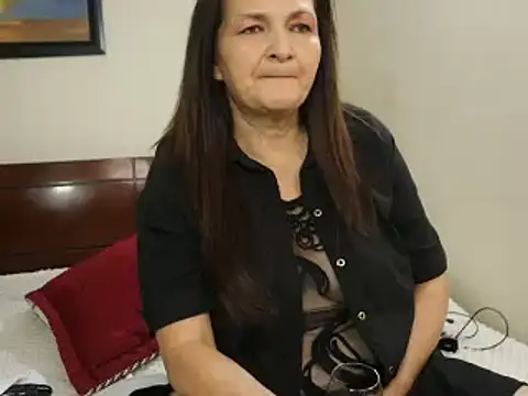 Snapshot of Bellaisa chatting on February 5, 2:40 am Bellaisa online show from February 5, 2:40 am