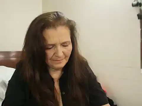 Snapshot of Bellaisa chatting on February 13, 4:22 am Bellaisa online show from February 13, 4:22 am