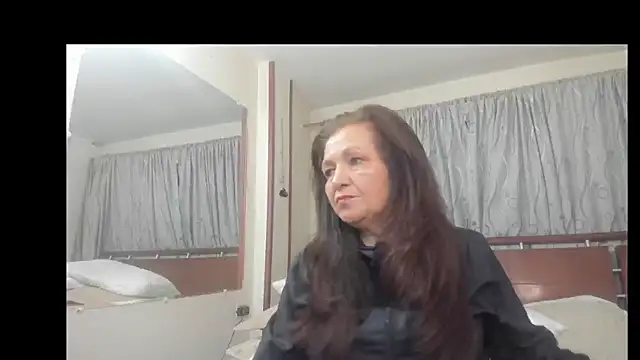 Snapshot of Bellaisa chatting on October 2, 3:13 am Bellaisa online show from October 2, 3:13 am