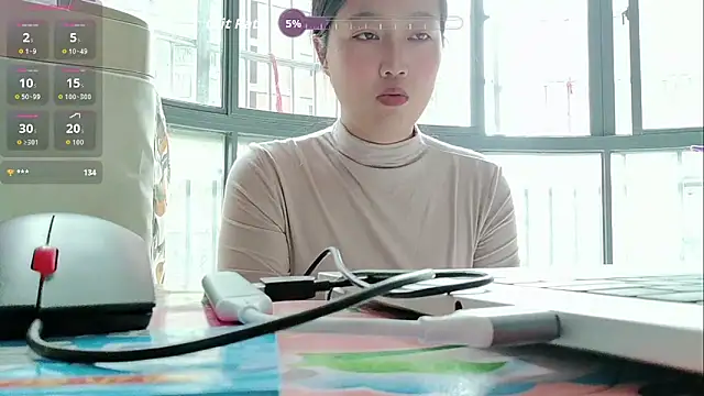 Snapshot of luoxuwen chatting on November 2, 6:05 am luoxuwen online show from November 2, 6:05 am