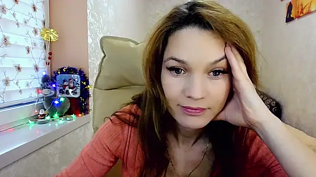 Snapshot of impossibleluna chatting on December 4, 9:40 am impossibleluna online show from December 4, 9:40 am