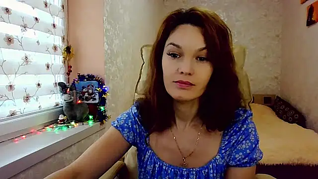 Snapshot of impossibleluna chatting on December 21, 11:22 am impossibleluna online show from December 21, 11:22 am