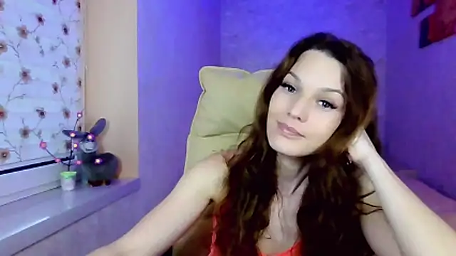 impossibleluna online show from April 18, 4:44 pm