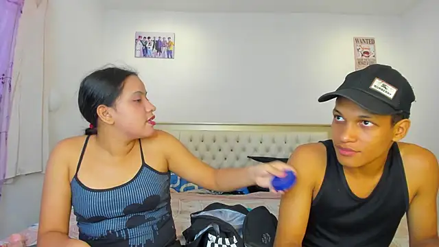 fenixonfire  online show from January 8, 8:18 pm