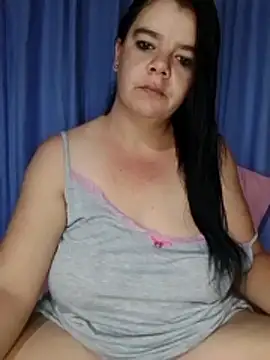 Hornyparratjie online show from March 21, 11:41 pm