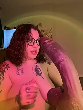 DaisyBooom online show from February 28, 7:03 pm