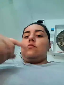 Snapshot of TwerkingAss chatting on December 11, 4:39 am TwerkingAss online show from December 11, 4:39 am