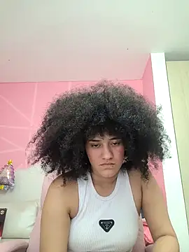 Snapshot of TwerkingAss chatting on December 21, 8:50 am TwerkingAss online show from December 21, 8:50 am