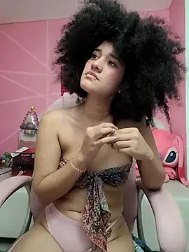 Snapshot of TwerkingAss chatting on January 4, 7:24 am TwerkingAss online show from January 4, 7:24 am