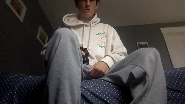 KittingGrappler online show from November 11, 5:35 pm